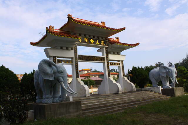 象山金刚寺 位於太武山下