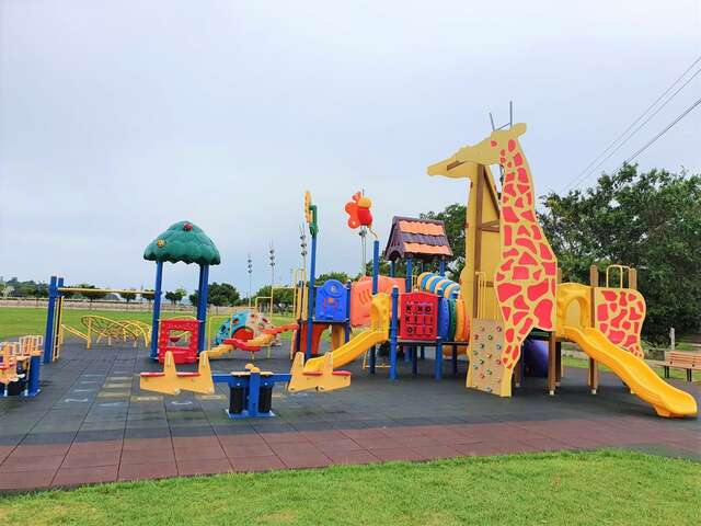 北堤長頸鹿公園