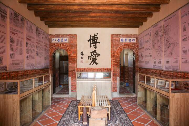 黃卓彬洋樓