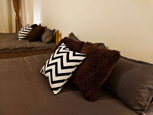 ffc96419783f66c01152d95441409f38 - zoe LIN