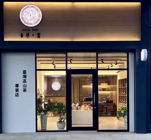 1b86711ba07403aa7ea9ad7db25d34fb - Rowena