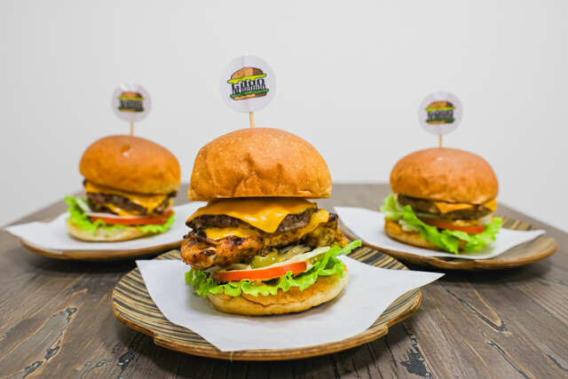 男子漢牛肉BBQ雞腿起司堡