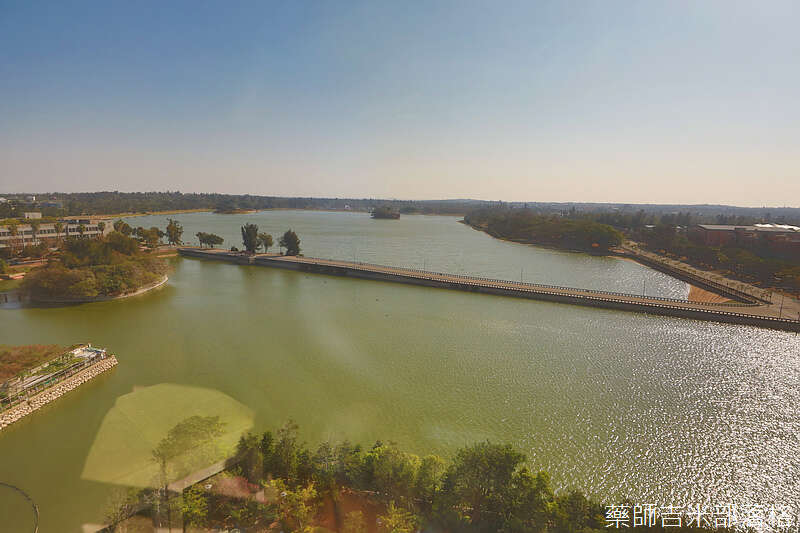 金湖飯店湖景房