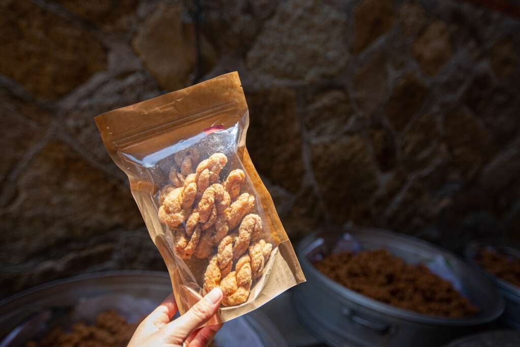 國賓食品店 麻花捲